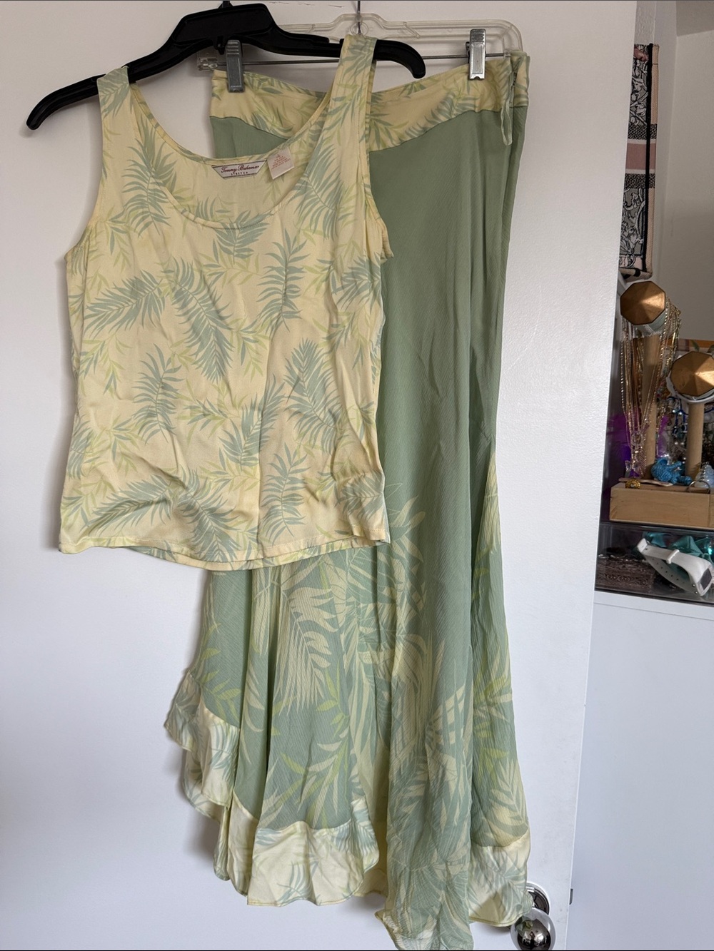Tommy Bahama Pale Yellow and Sage Palm Silk Skirt